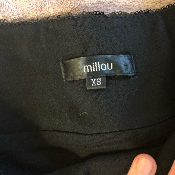 LF Black Sequin Skirt - Picture 3 of 4